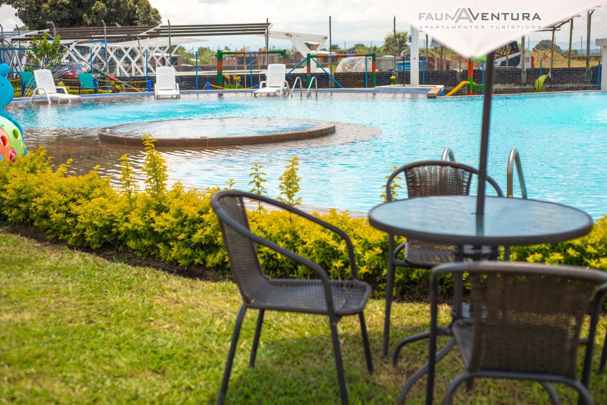 Primer Piso Cerca Parque Del Cafe Apartment